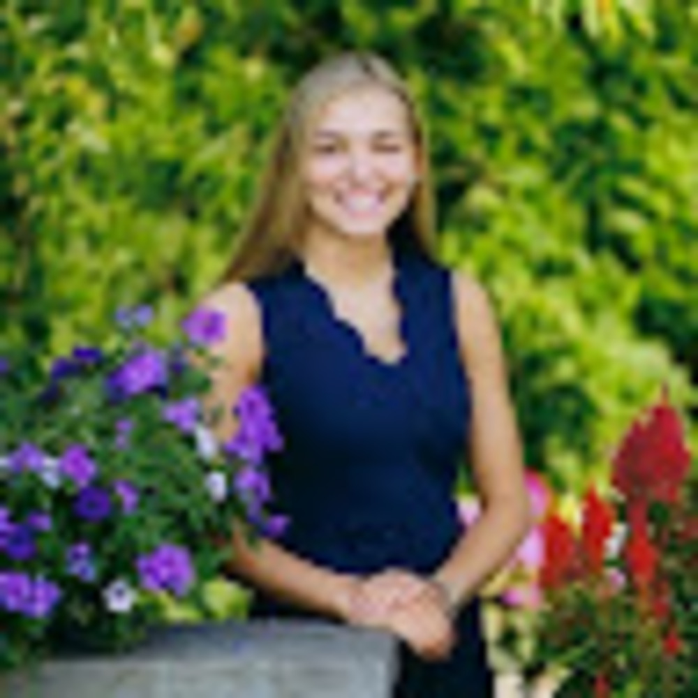 Meet your Posher, Lea